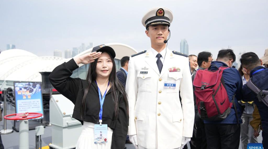 Taiwan compatriots attend PLA Navy's 77th anniversary open-day event