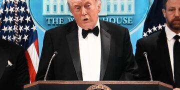 Secret Service agent shot at White House Correspondents' Dinner