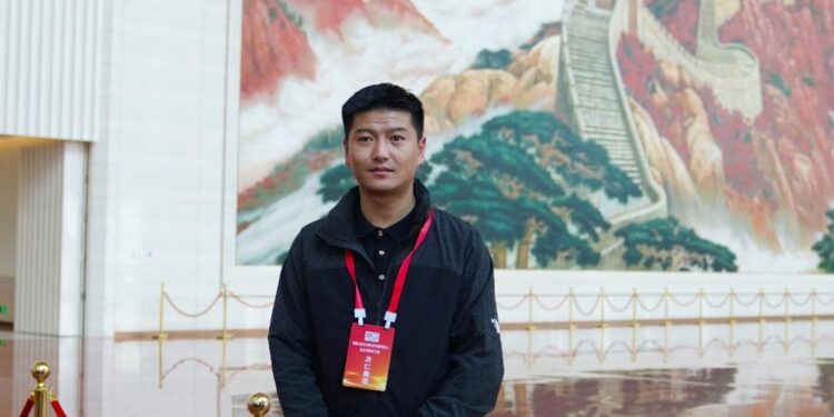 Feature: Crop of hope: Young Tibetan entrepreneur finds his future in the fields